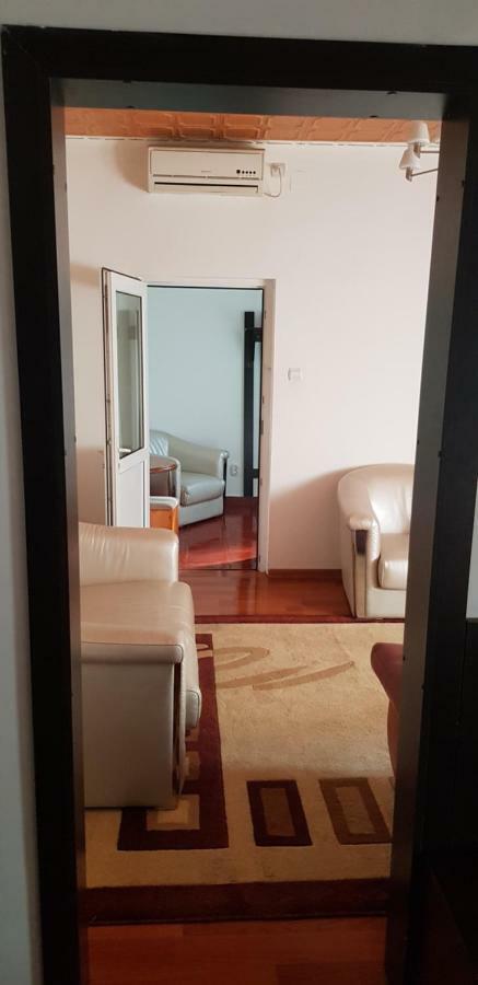 Pensiune Restaurant Arconi Năvodari Esterno foto